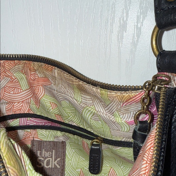 The Sak Black Leather Shoulder Bag - Picture 5 of 6